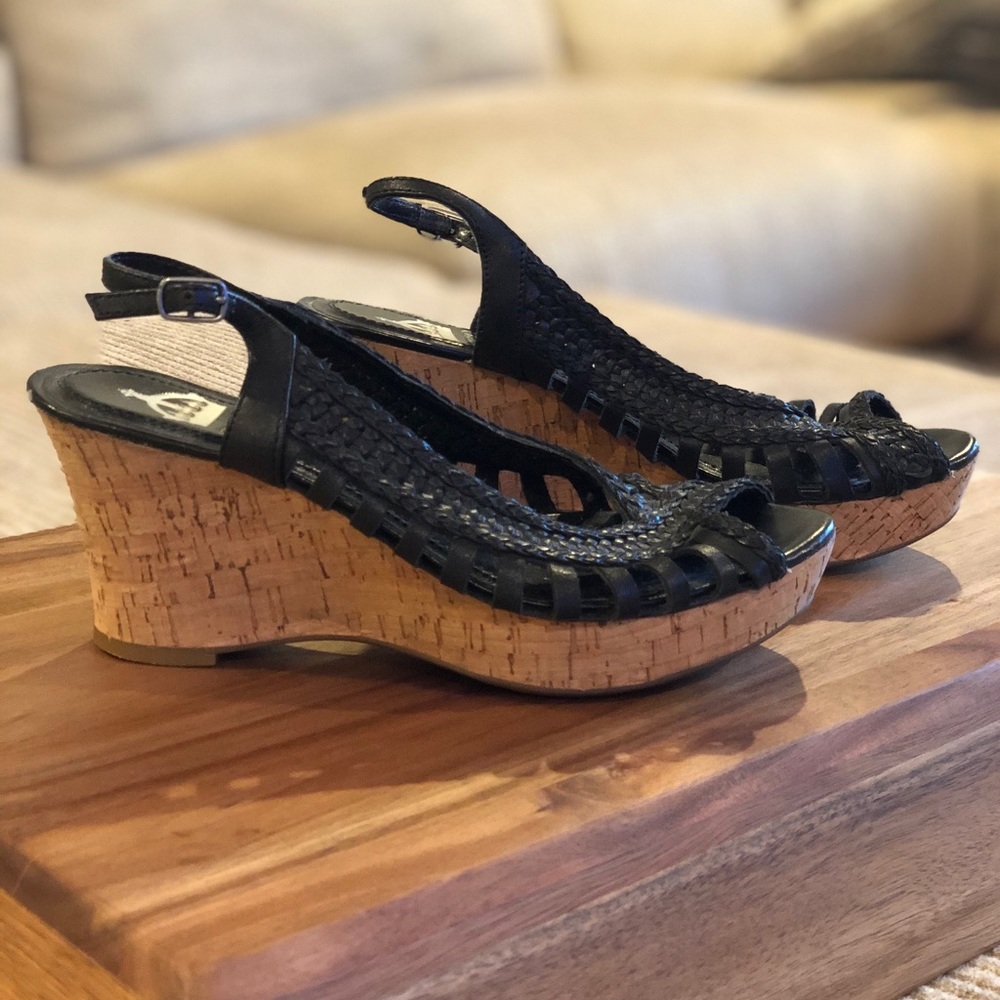 Crown Vintage Black Wedges